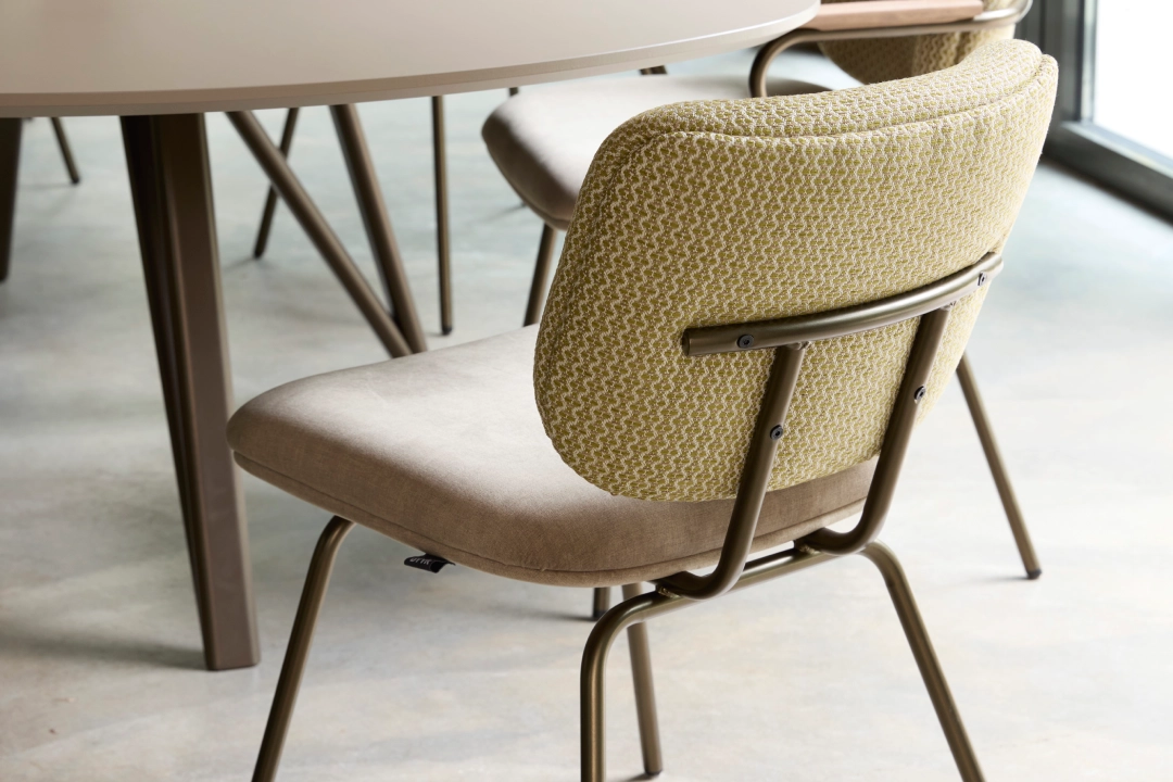 Eetkamerstoel Kobe duo-stof zonder arm Sfeerbeeld 2